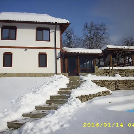 Pensiune House Maya Treavna