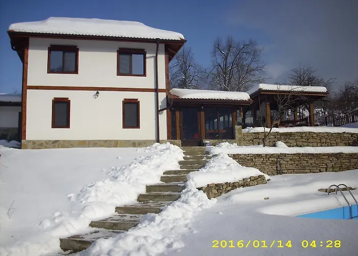 Pensjonat House Maya Triawna