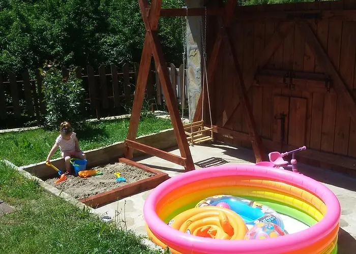 Pensjonat House Maya Triawna